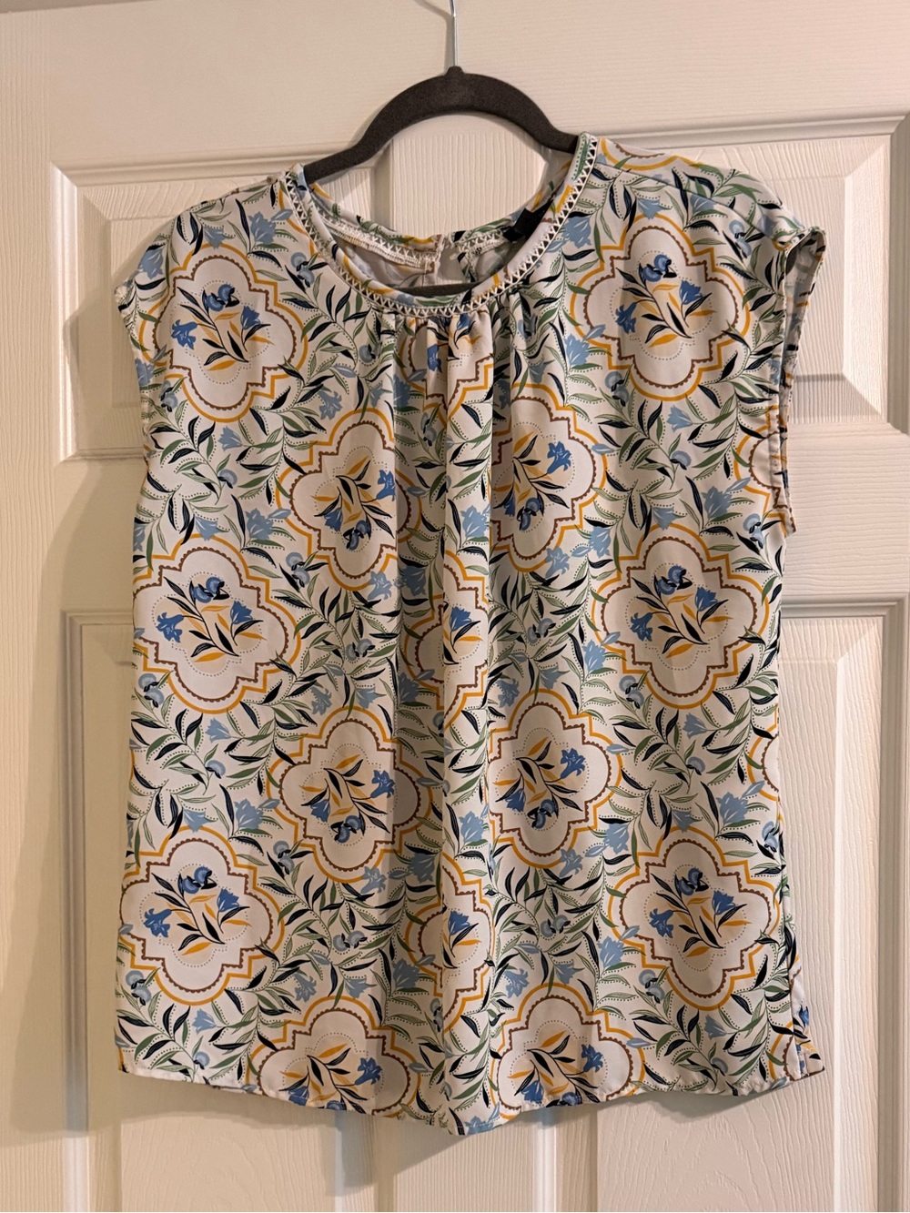 Ann Taylor Floral Cap-Sleeve Blouse in White, Blue, Yellow, Green
